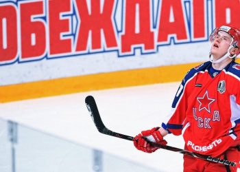 Шумаков отказывается тренироваться с ЦСКА и требует обмена