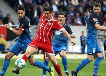 «Бавария» в концовке выгрызла победу у «Хоффенхайма» в матче открытии Чемпионата Германии