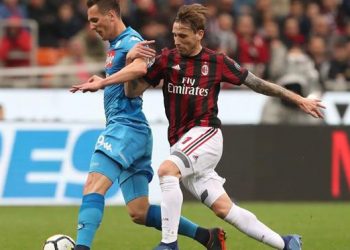 «Наполи» переиграл «Милан», уступая по ходу матча со счетом 0:2