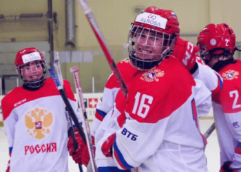 Сборная России по хоккею U16 выиграла двадцатую игру подряд
