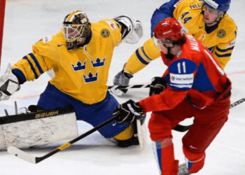 Россия легко переиграла Швецию на Кубке Карьяла. У Кузьменко дубль