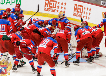 Россия U18 вышла в финал Мирового кубка вызова, обыграв Чехию U19