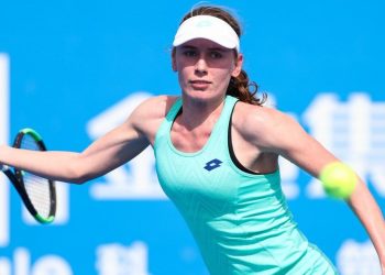 Екатерина Александрова вышла в финал квалификации турнира в Сиднее, разгромив Фёгеле