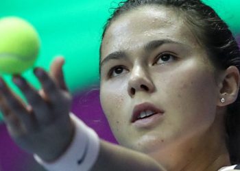 Вихлянцева одержала волевую победу над Лепченко на старте Australian Open