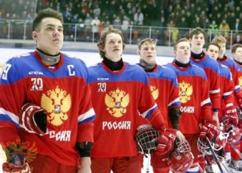 Сборная России по хоккею U17 одержала победу над сверстниками из США