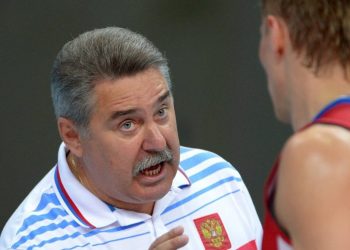 Сергей Шляпников оставил пост главного тренера сборной России по волейболу