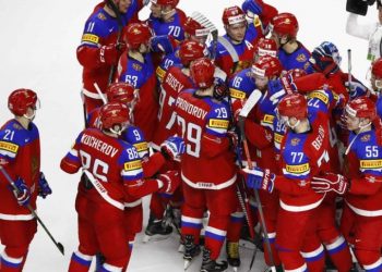 Сборная России по хоккею досрочно стала победителем Евротура