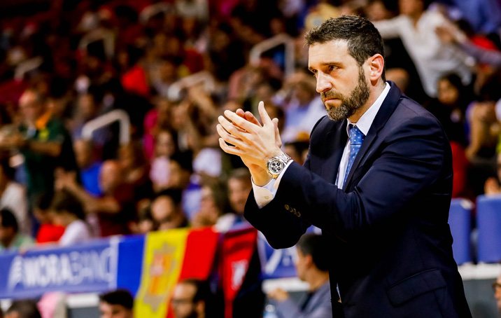 Ибон Наварро