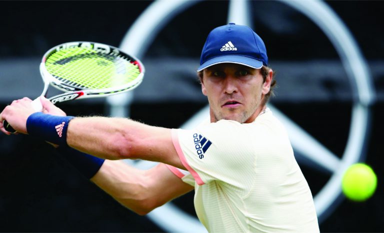 Миша Зверев